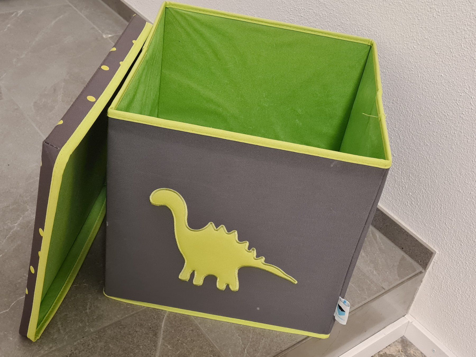 Cassapanche: Spielzeug Box/ Sitzhocker – Usato da Amriswil venduto da used2use 1