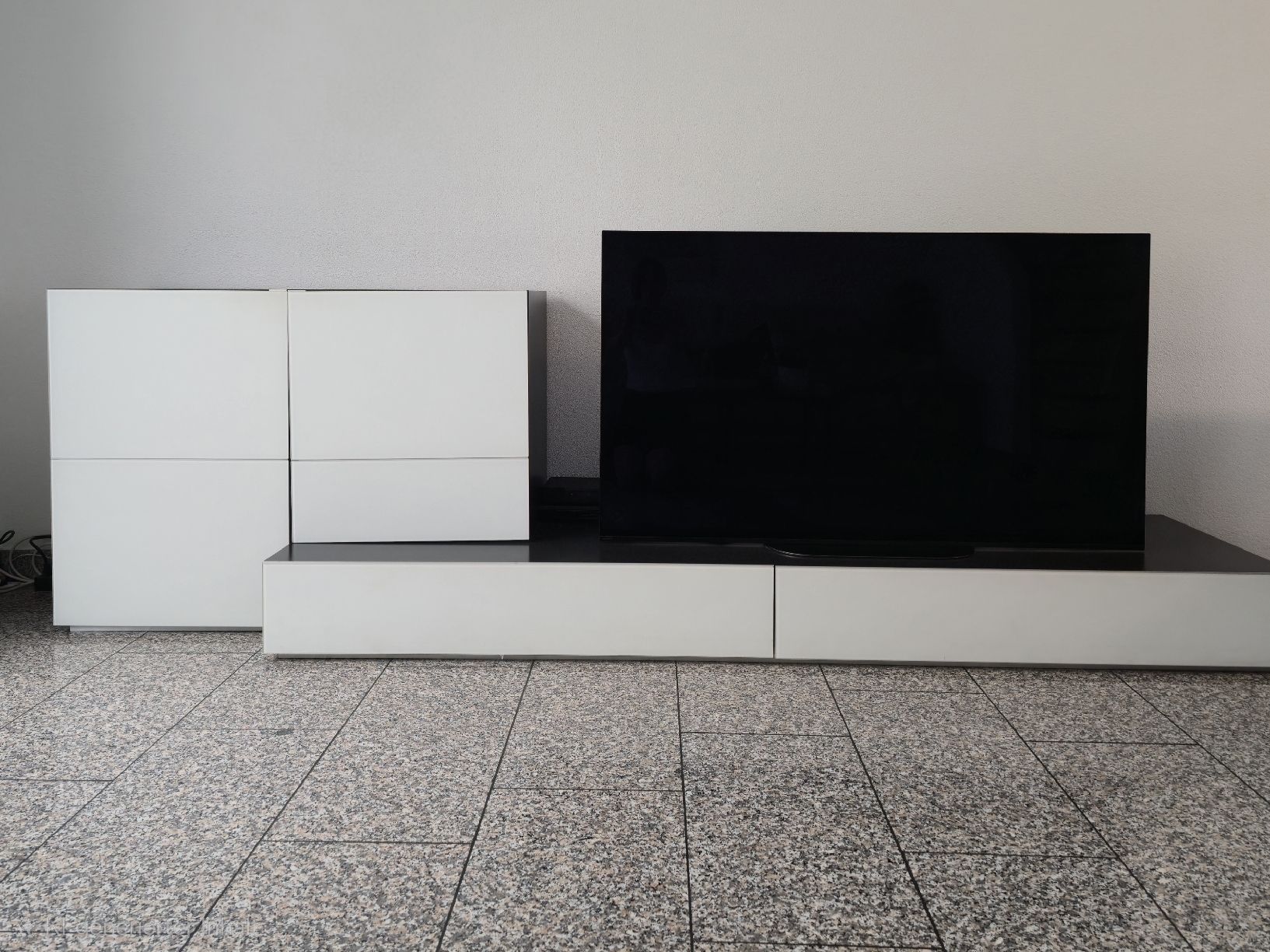 Meubles TV: sideboard/Fernsehmöbel – D'occasion à Kefikon TG par stern018