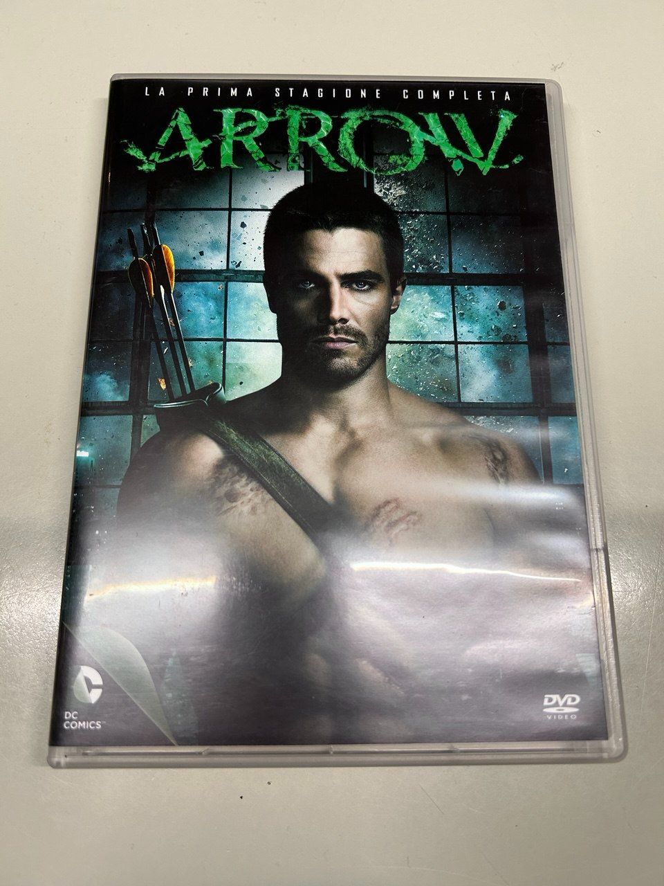 Tutti i DVDs: DVD "La Prima Stagione Completa" di Arrow – Usato da Giubiasco venduto da LorisVale