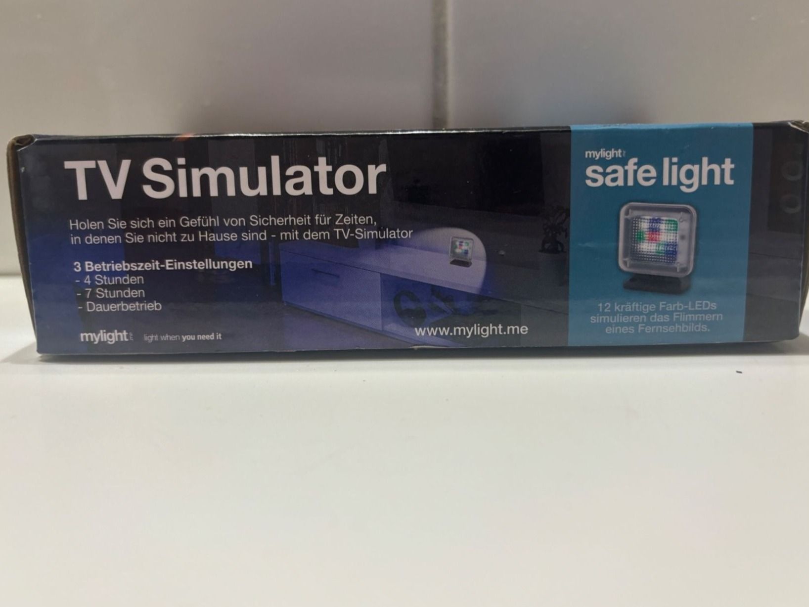 Sistemi d'allarme: TV Simulator (N) – Nuovo e nell'imballaggio originale da Wallisellen venduto da AS.TZ. 3