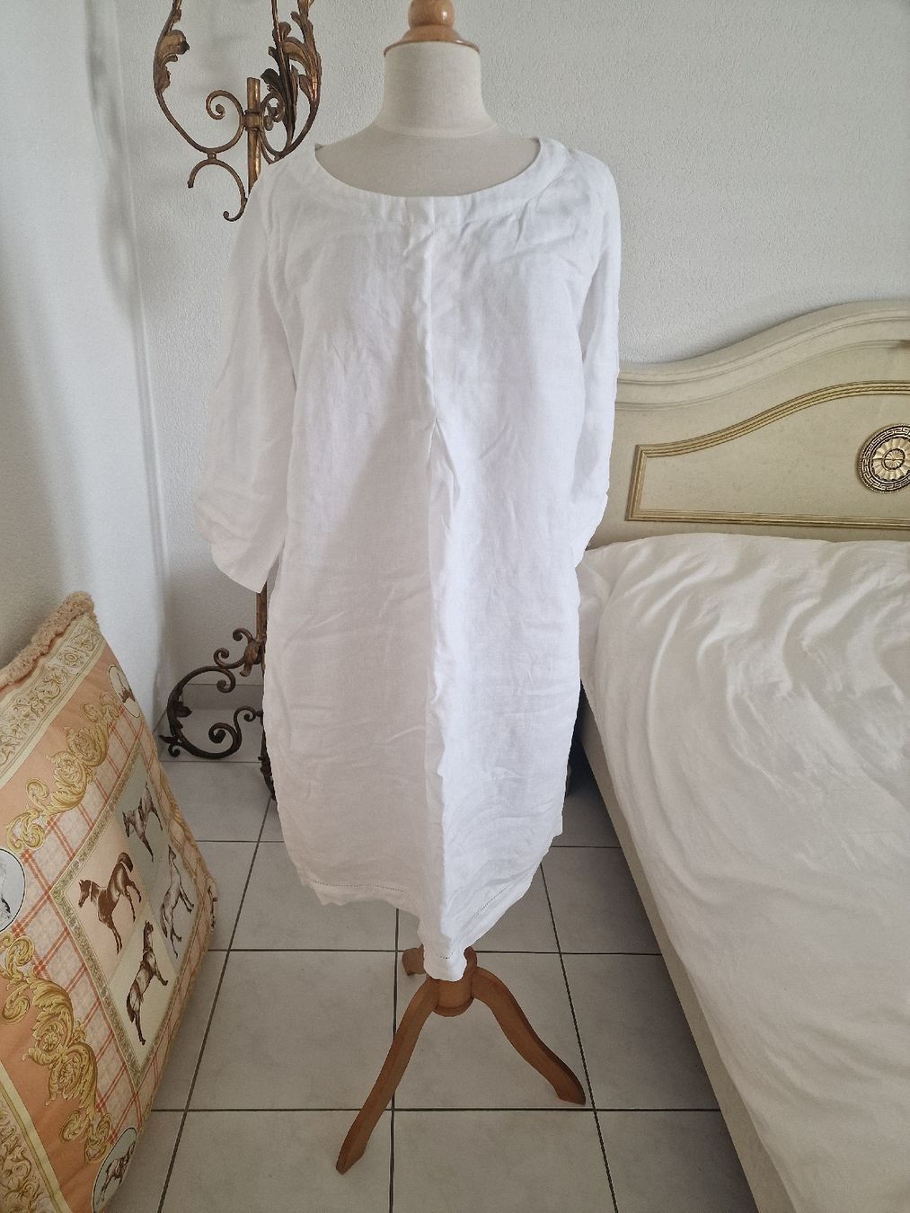 Robes: Leinen Kleid Clarina Gr.44 neue – Neuf (Voir description) à Oberglatt ZH par Alischa1