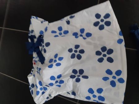 Vendita completo pantaloni e maglia marca Gufo, taglia 8 ann