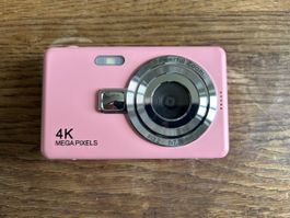 Q12 Digital Camera, retro style fotos, Zustand wie neu!