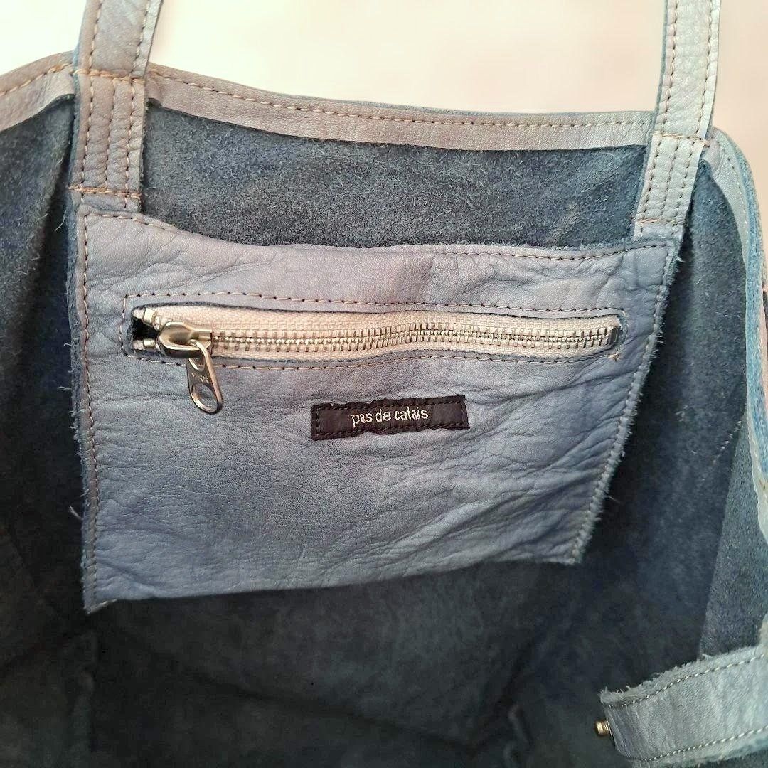 Borse da donna: Pas de Calais light blue large leather tote bag – Usato da Basel venduto da gladghost 3