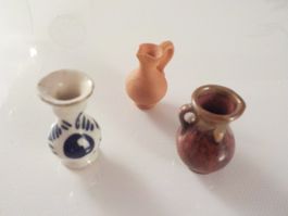 Antikes mini Dekor Krüge.(Setzkasten od.Puppenhaus)39