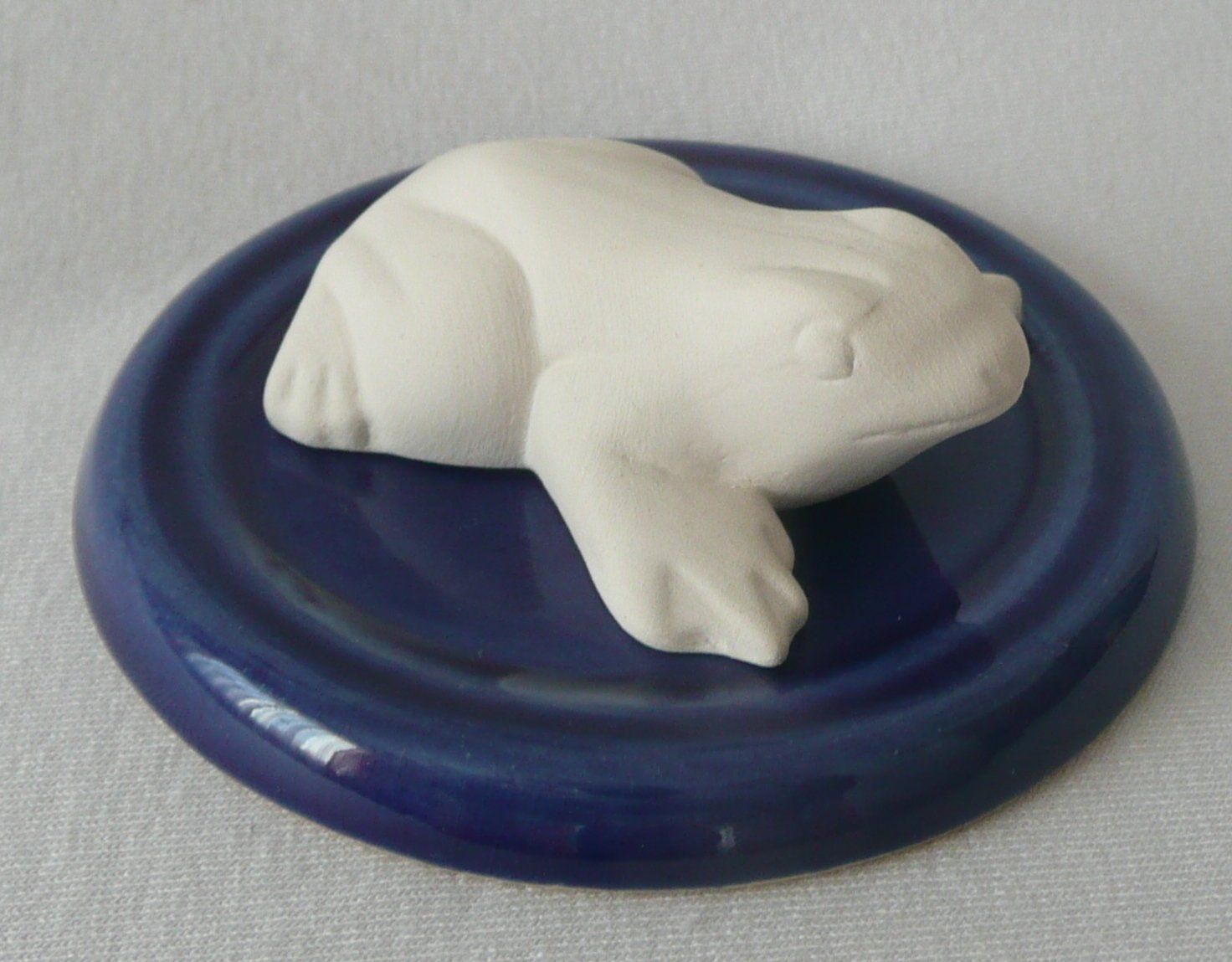 Diffusori di oli essenziali: Duftkeramik - Frosch mit Untersetzer blau – Nuovo e nell'imballaggio originale da Mauren venduto da Yeelen 1