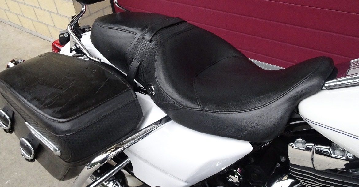 Harley-Davidson Touring: Harley Davidson FLHRC – Usato da Schaffhausen venduto da MotoSH 2