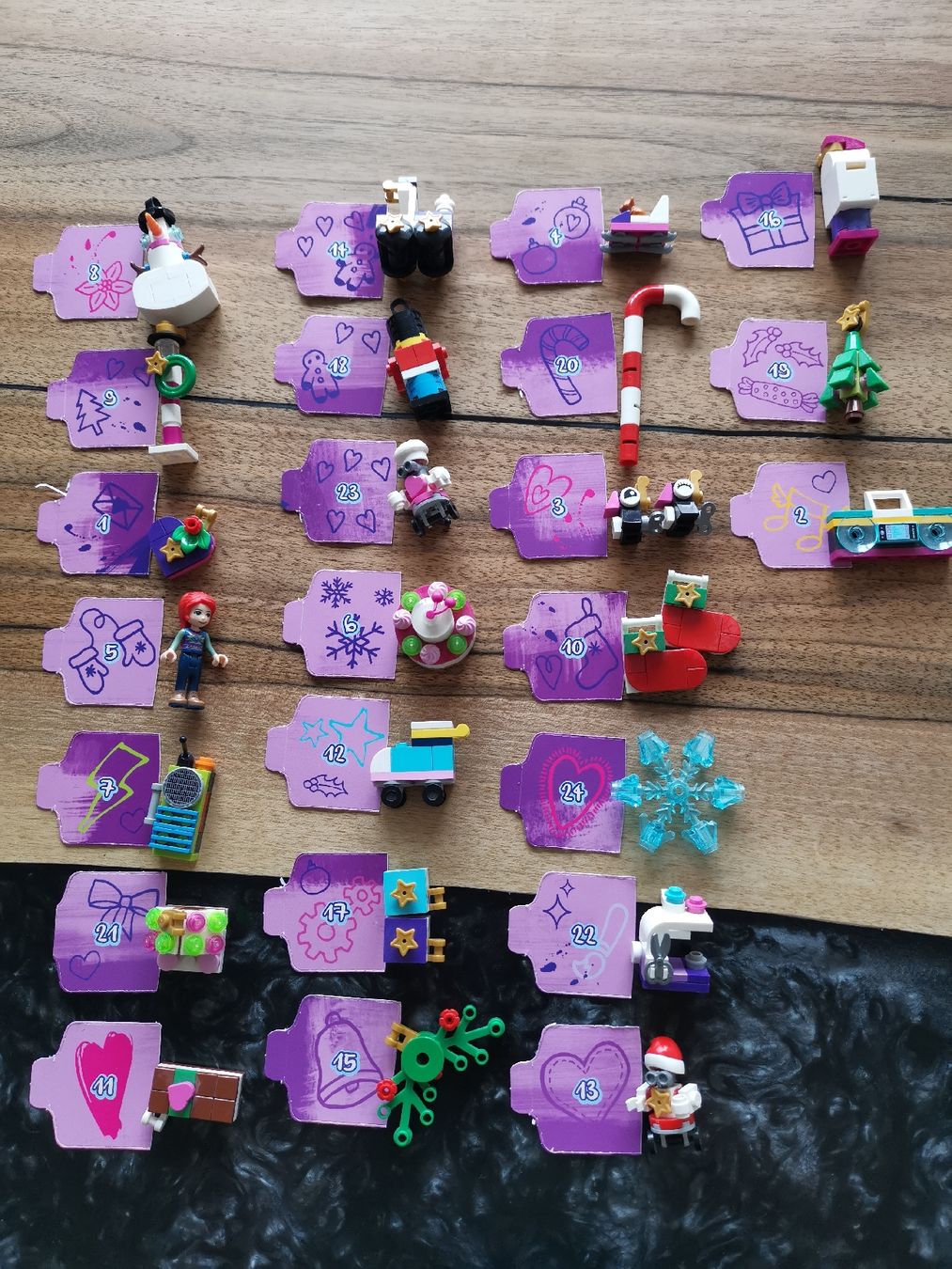 Calendari: Lego friends Adventskalender – Usato da Aadorf venduto da JFPS 7