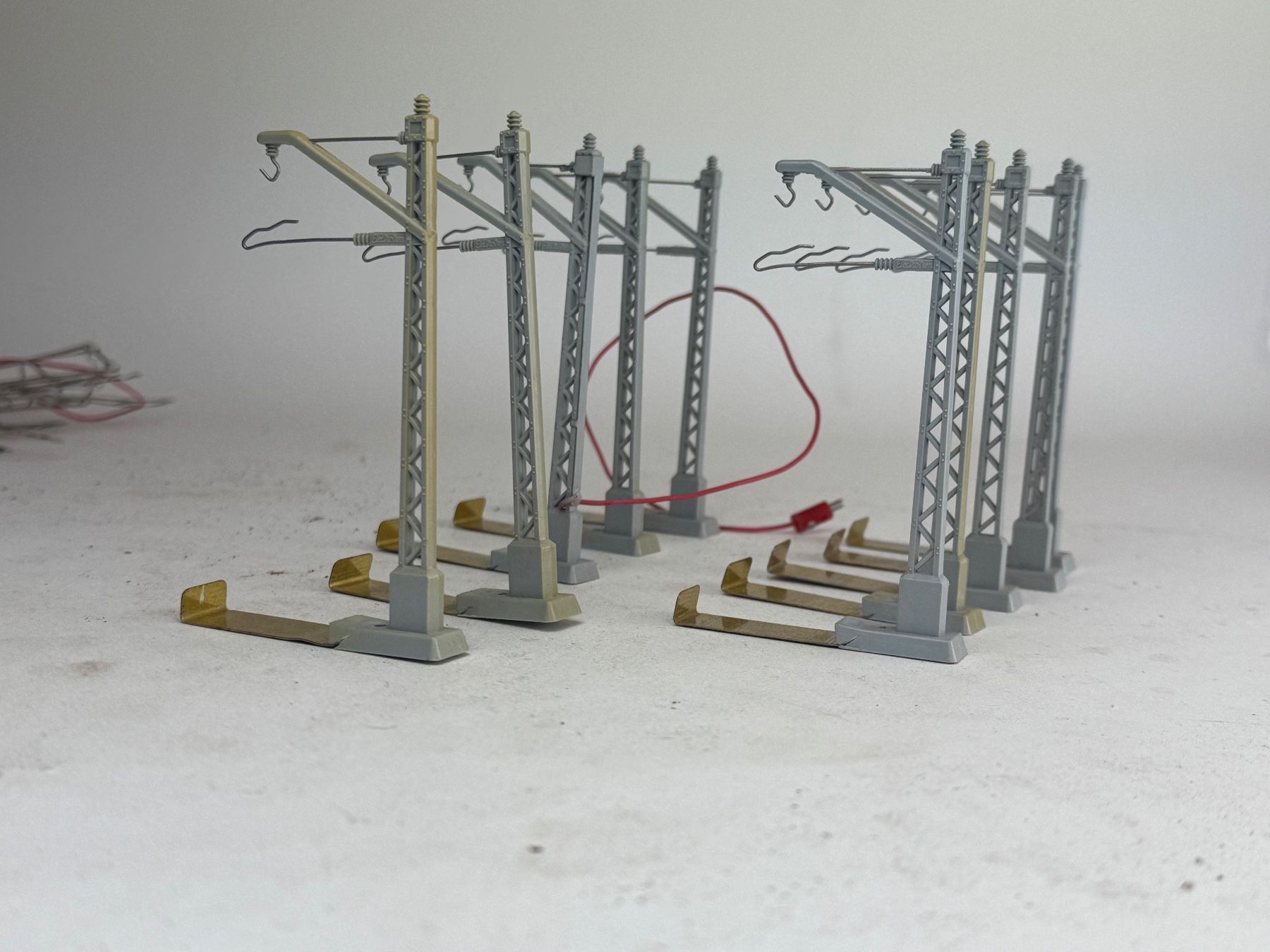 Märklin Modellini di ferrovie: VE1- Märklin 10 Oberleitungsmasten – Usato da Elm venduto da Wikmtz