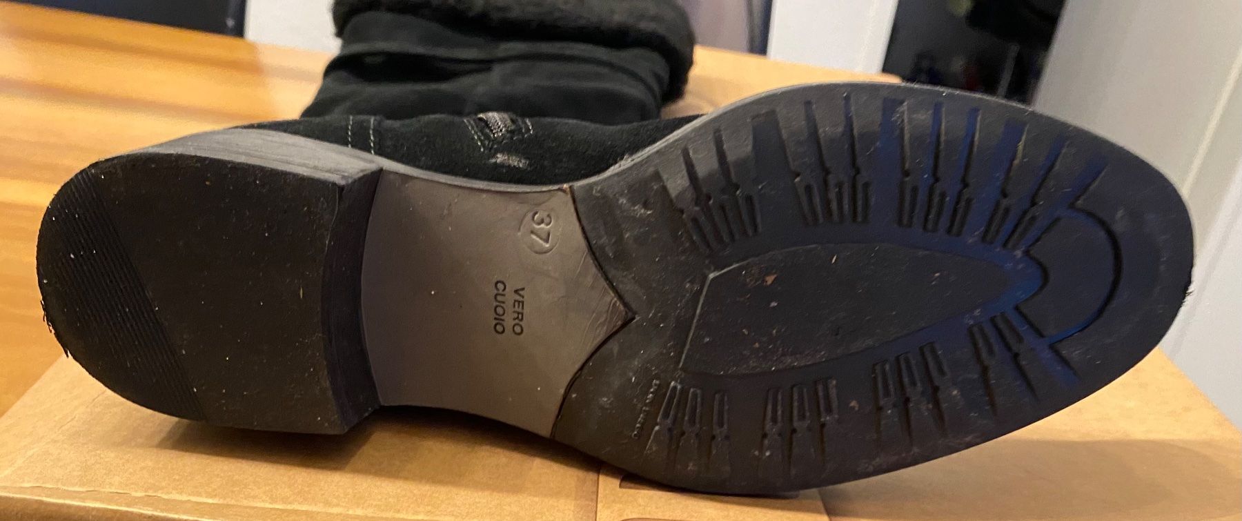 Scarpe da donna: Stiefel, echtes Leder, Grösse 37, schwarz – Usato da Emmenbrücke venduto da Florentina27 1