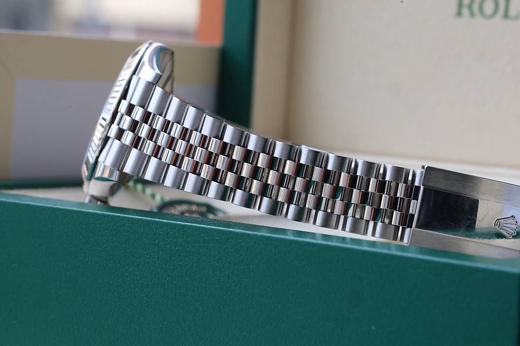 Rolex Orologi: Rolex Datejust 126334 41mm Blue – Usato da Wollerau venduto da RekociTimepieceGmbH 1