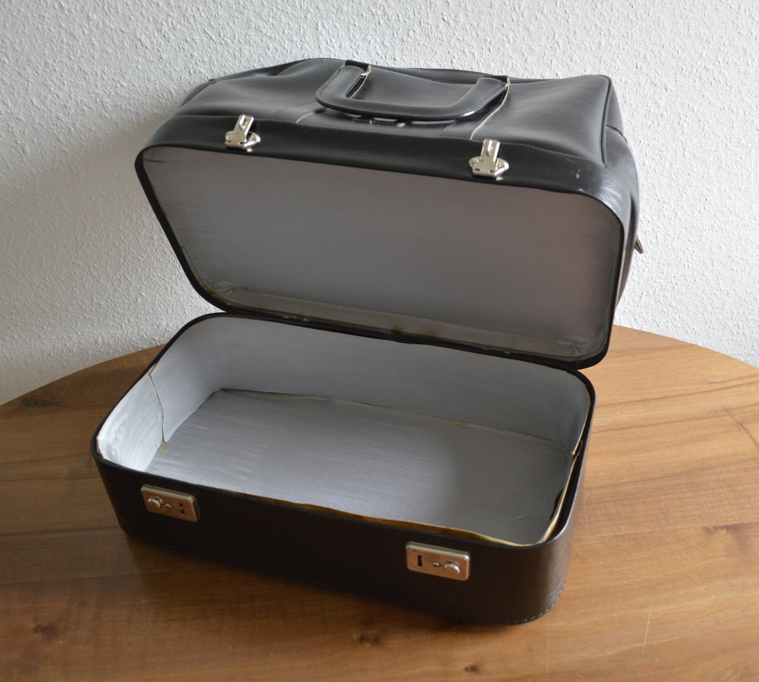 Taschen: Vintage Arzttasche – Gebraucht aus Brunnen von Kloster_Ingenbohl 1