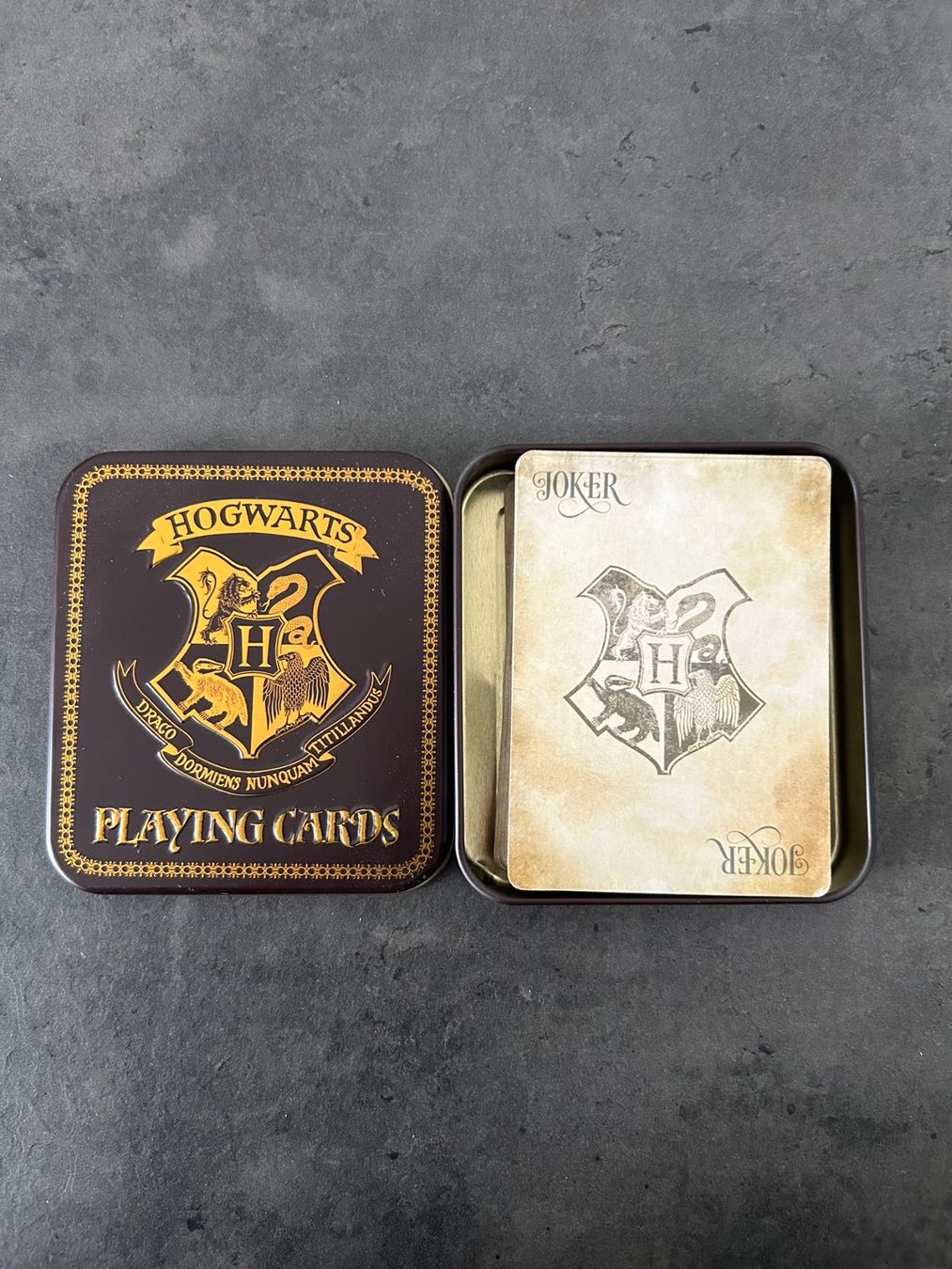 Giochi: Harry Potter Spielkarten in Blechdose – Usato da Gutenswil venduto da eule555 3