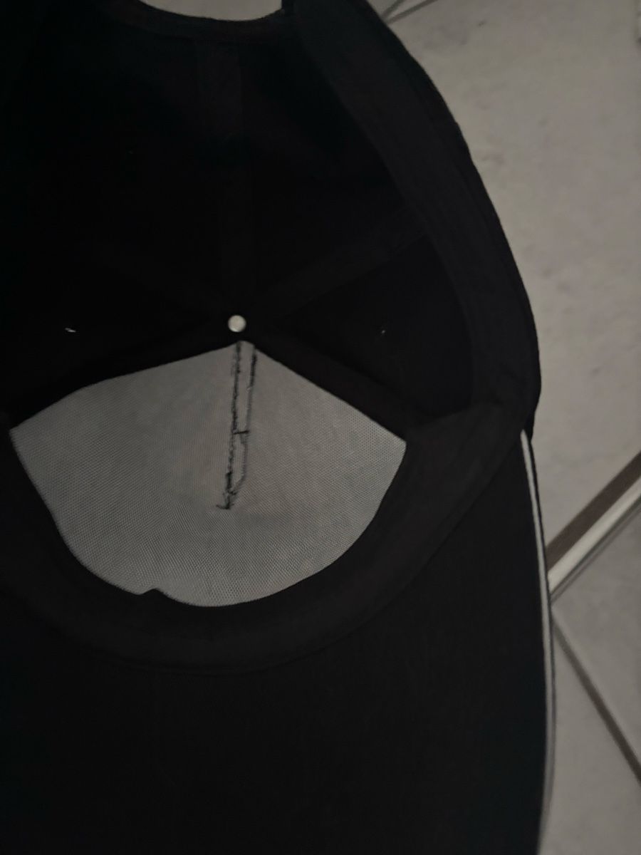 Copricapi, berretti & cappellini: Black BTS Cap – Nuovo e nell'imballaggio originale da Andelfingen venduto da Good_Quality 1