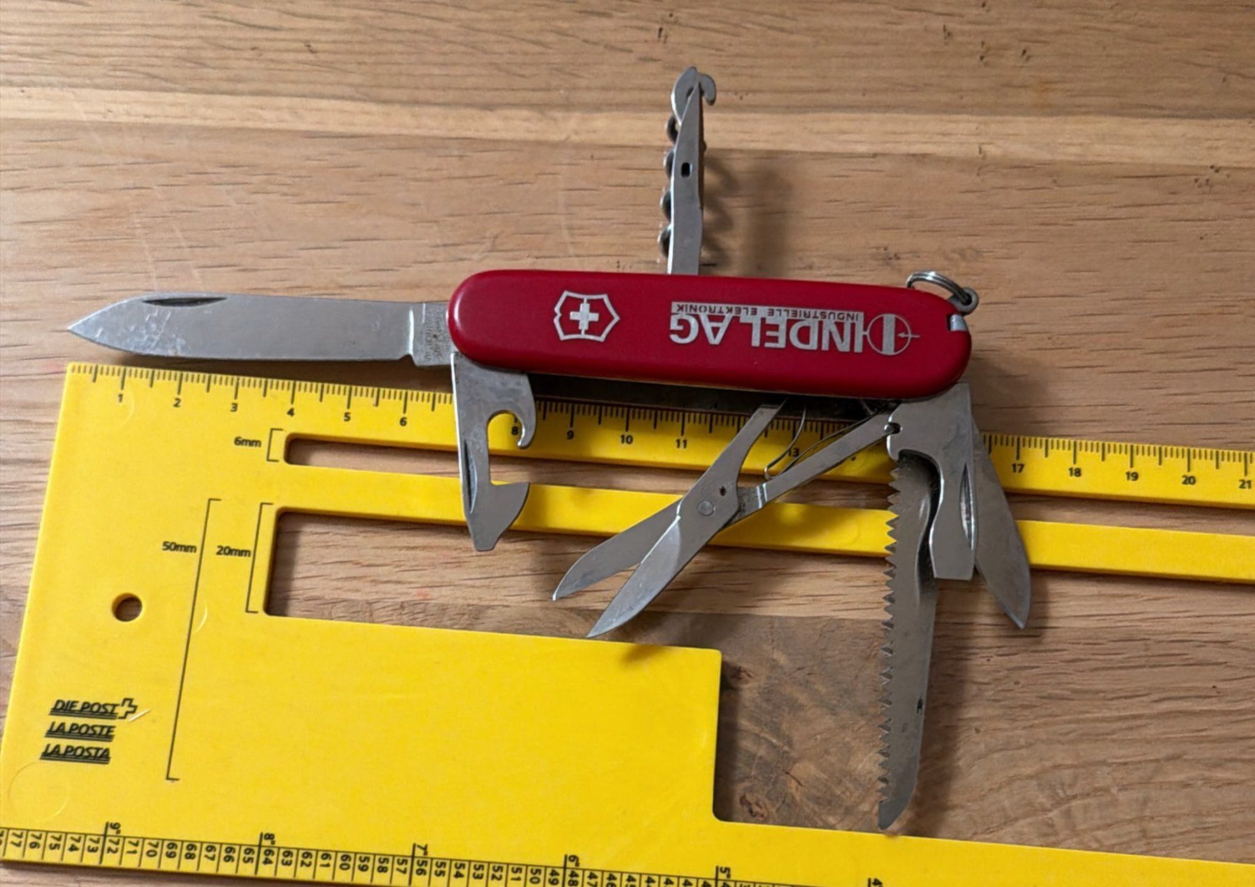 Victorinox Coltelli tascabile: VICTORINOX SACKMESSER INDEL AG – Usato da Zürich venduto da Frei-Occasionen 9