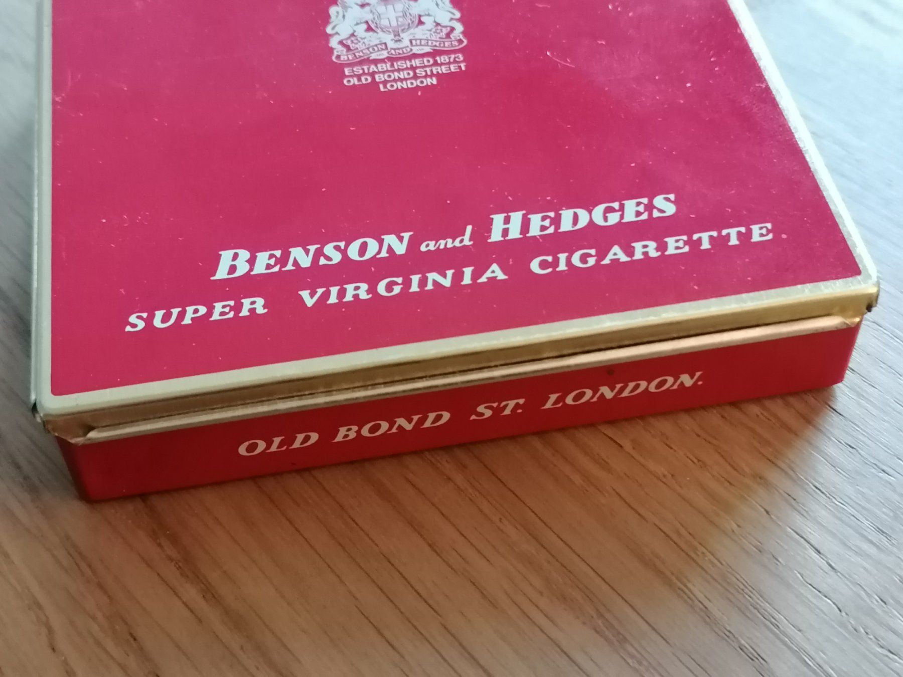 Autres tabacs: Benson and Hedges Zigaretten Blechdose – D'occasion à Basel par vintagecollector 1
