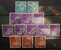 Lot Krankenpfegerinnen / geriffelt