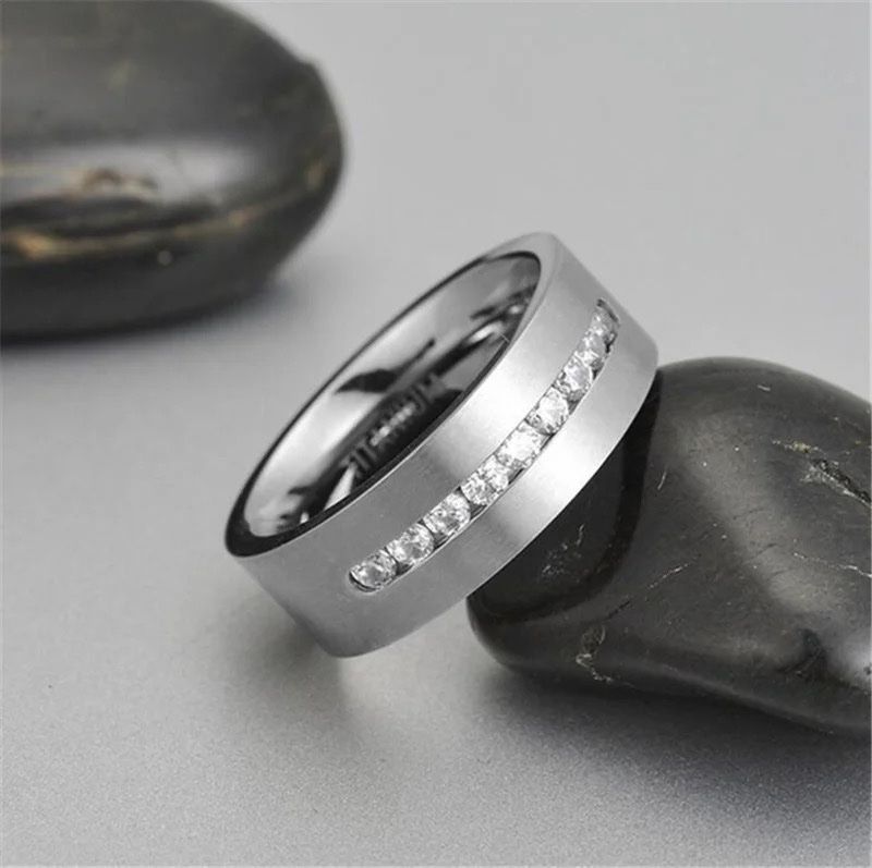 Anelli: Men ring silver with zirconia – Nuovo e nell'imballaggio originale da Aarburg venduto da StavFashion