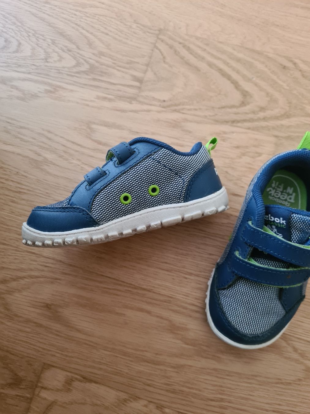 Reebok Scarpe per ragazzi: Kinderschuh Grösse 21 Reebok  – Usato da Horw venduto da Mirii91 1