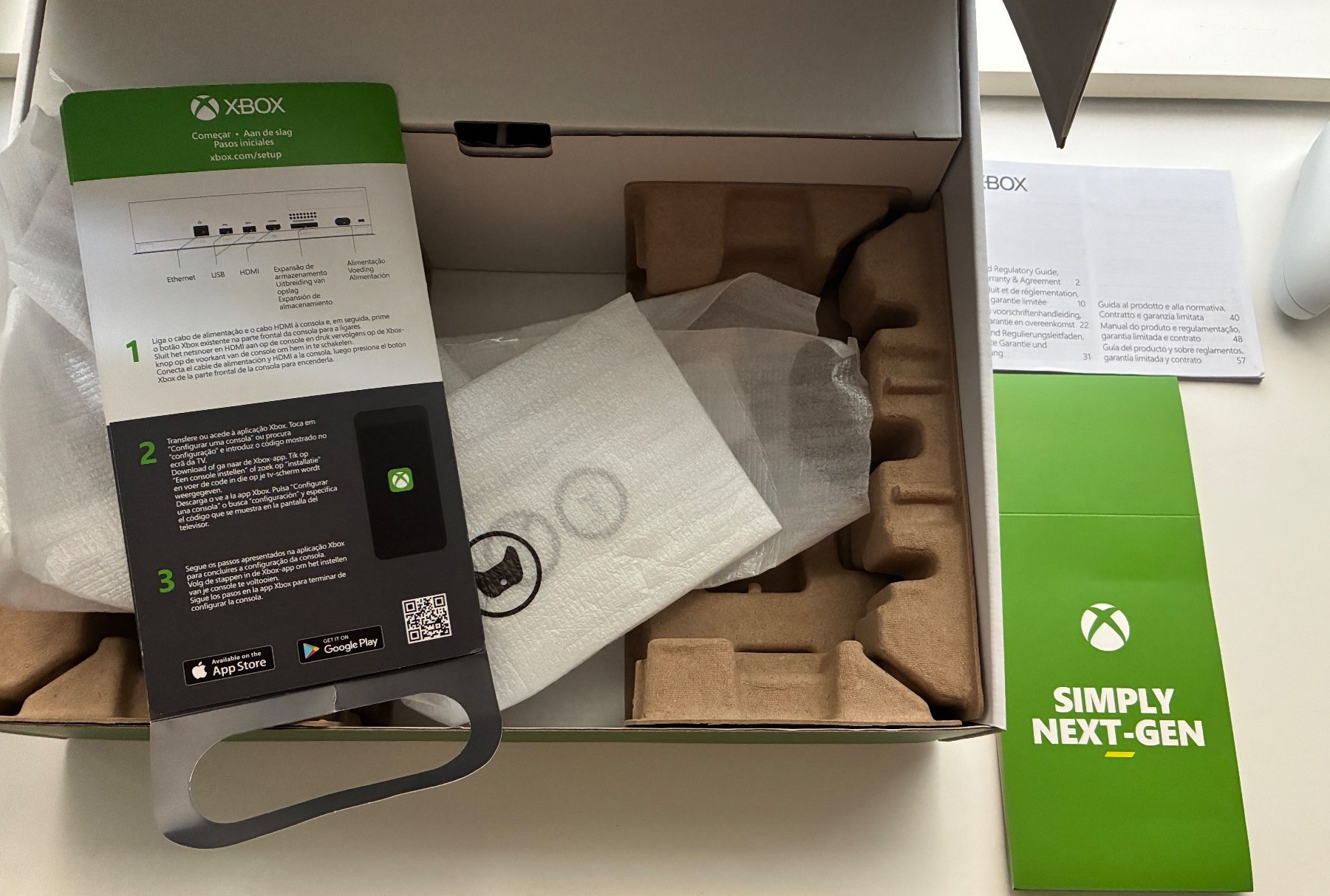 Microsoft Consoles: Microsoft Xbox Series S 512GB – D'occasion à Yverdon-les-Bains par Albinug 9