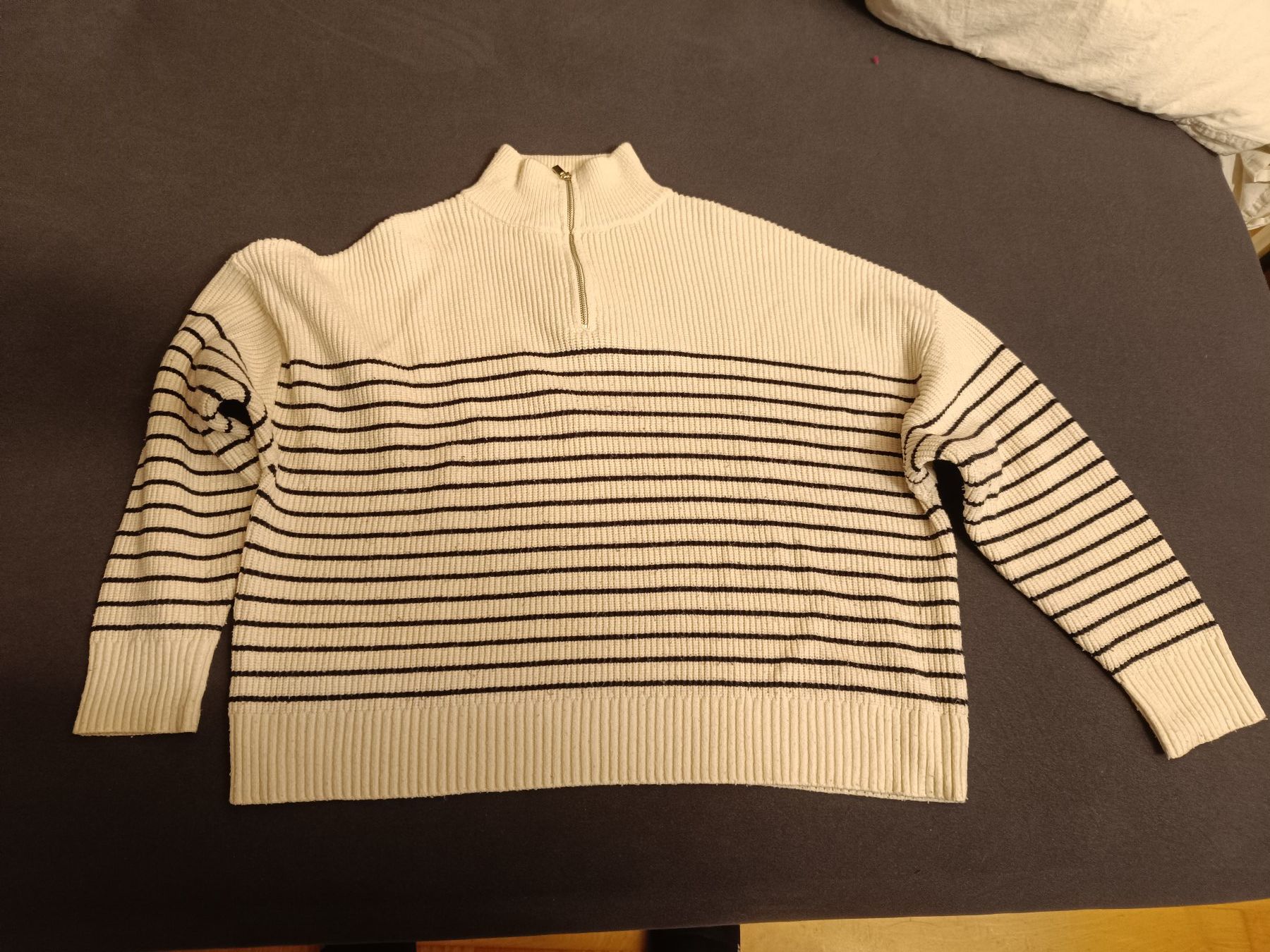 Maglioni & Felpe: Pullover – Usato da Möriken AG venduto da Brigitte111