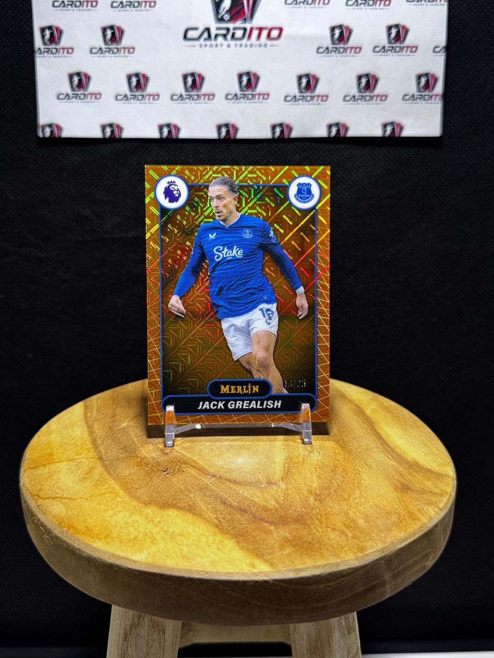 Topps Sammelbilder & Trading cards: 2025-26 Topps Merlin EPL Jack  Grealish /25 Orange Mojo – Gebraucht aus Reconvilier von Cardito