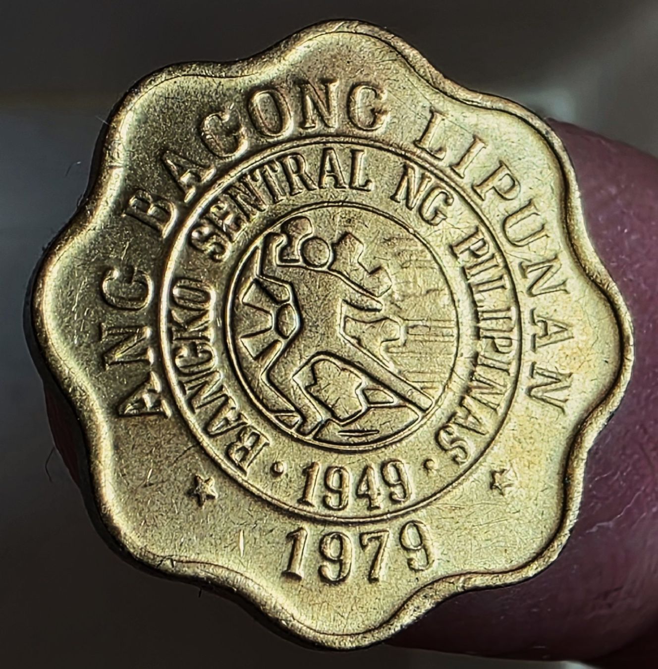 Tutti le monete: PHILIPPINEN 5 SENTIMOS  1979 – Usato da winterthur venduto da CoinPassion 1