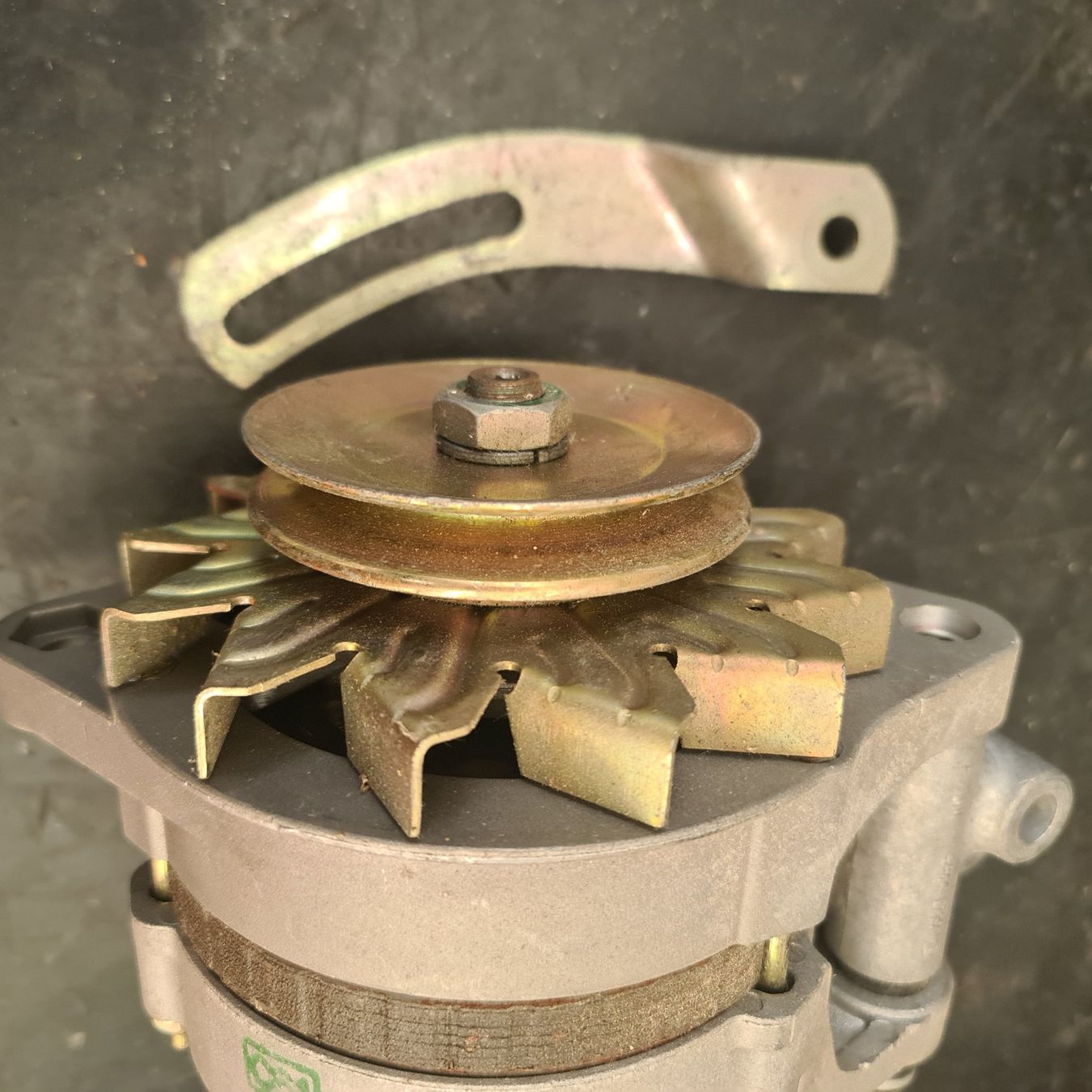 Tutti pezzi di ricambio auto: Alternator DENSO   17800/1 – Nuovo e nell'imballaggio originale da Windlach venduto da Noldi6 5