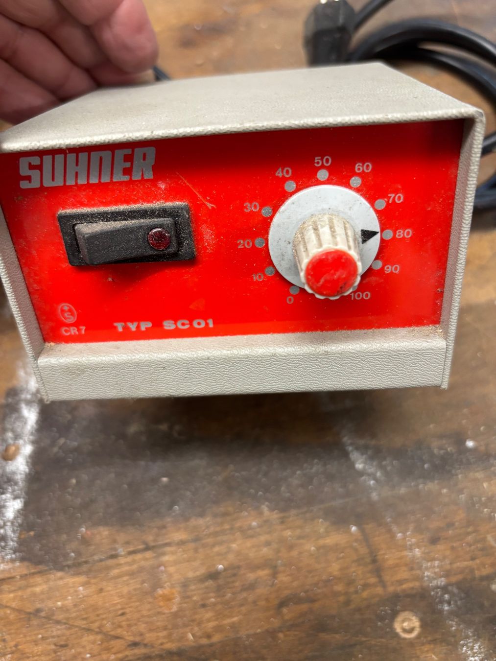 Suhner Tous les outils: Suhner Netzgerät – D'occasion à Kölliken par Womo61 1