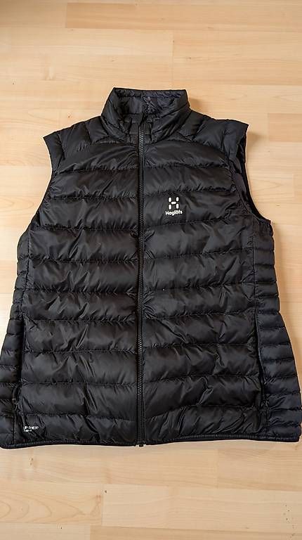 Gilet & Giacche: Häglofs Daunengillet Gr. Large – Usato da Baar venduto da Foscolio