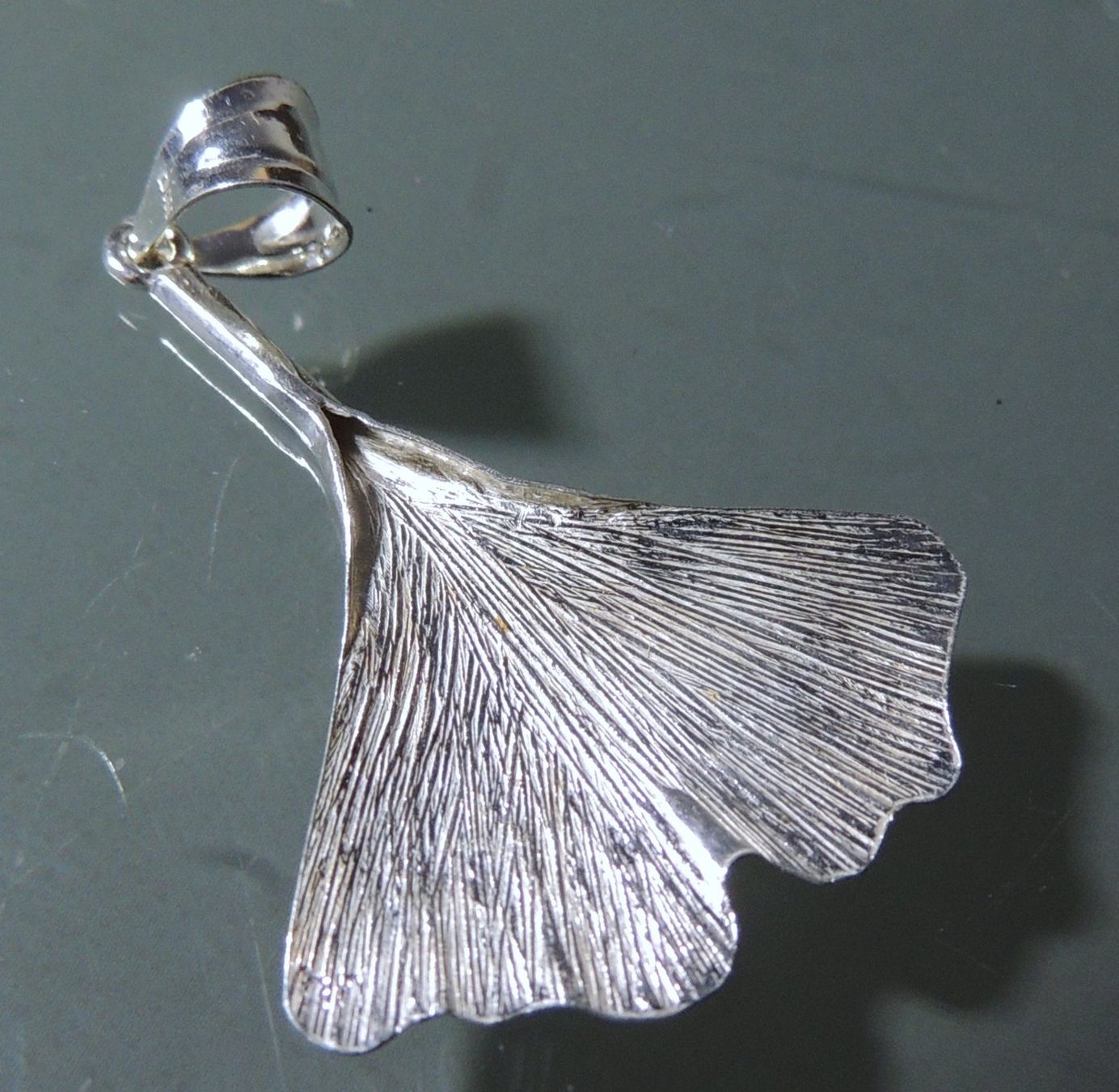 Ciondoli: Ginkgoblatt Silber 925 Anhänger – Nuovo (secondo la descrizione) da Waldenburg venduto da schaller707 3