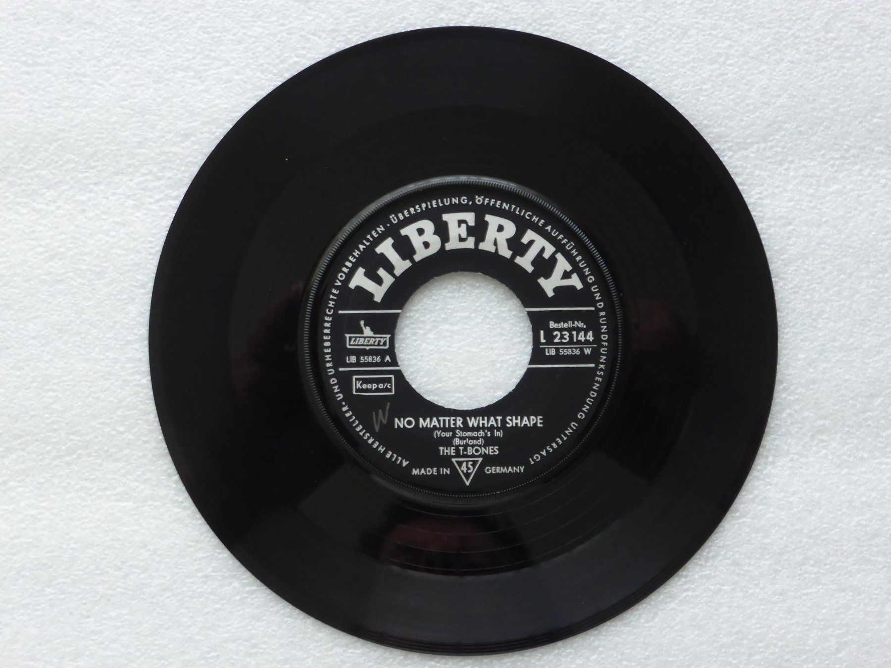 Schallplatten: Vinyl Single   THE T-BONES – Gebraucht aus Küssnacht am Rigi von Mondkinder 1