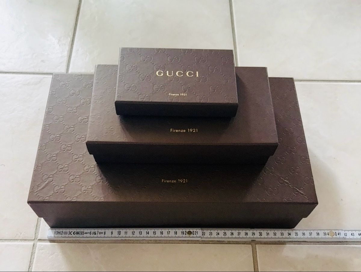 Gucci Taschen: 3 GUCCI Boxen – Gebraucht aus Etoy von Diadefin