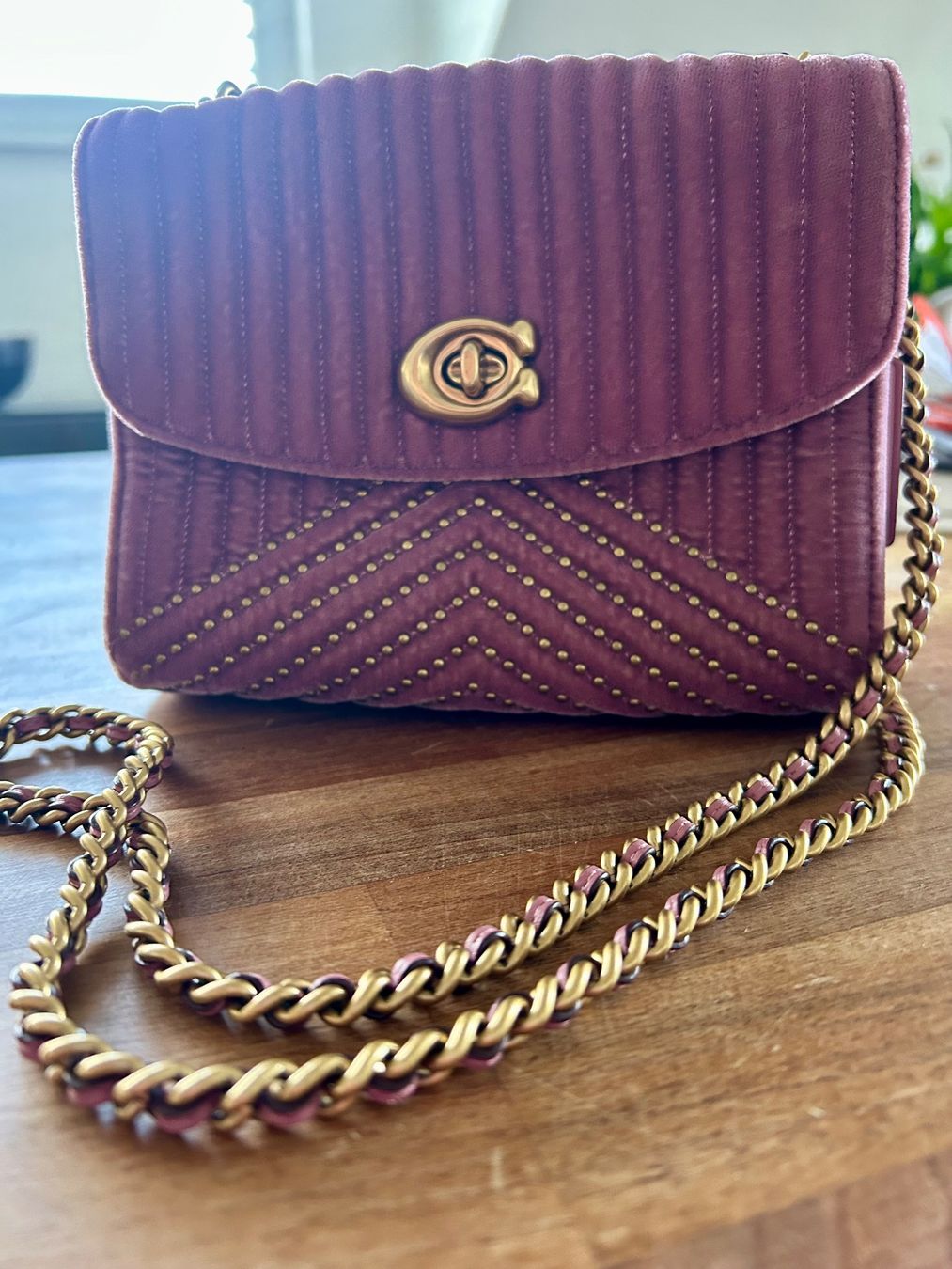 Coach Borse da donna: Coach handbag pink velvet – Usato da Täuffelen venduto da jcbettinelli