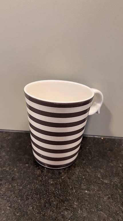 Tassen: Zwei Royal Fine China Tassen – Gebraucht aus Thun von mil_68lh 3