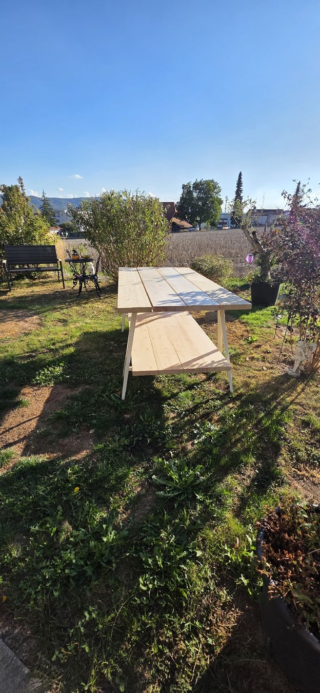 Tavoli: Mega Garten Grilltisch/Abendesstisch vielseitig einsetzbar – Nuovo (secondo la descrizione) da Jegenstorf venduto da ale_6cf6 2