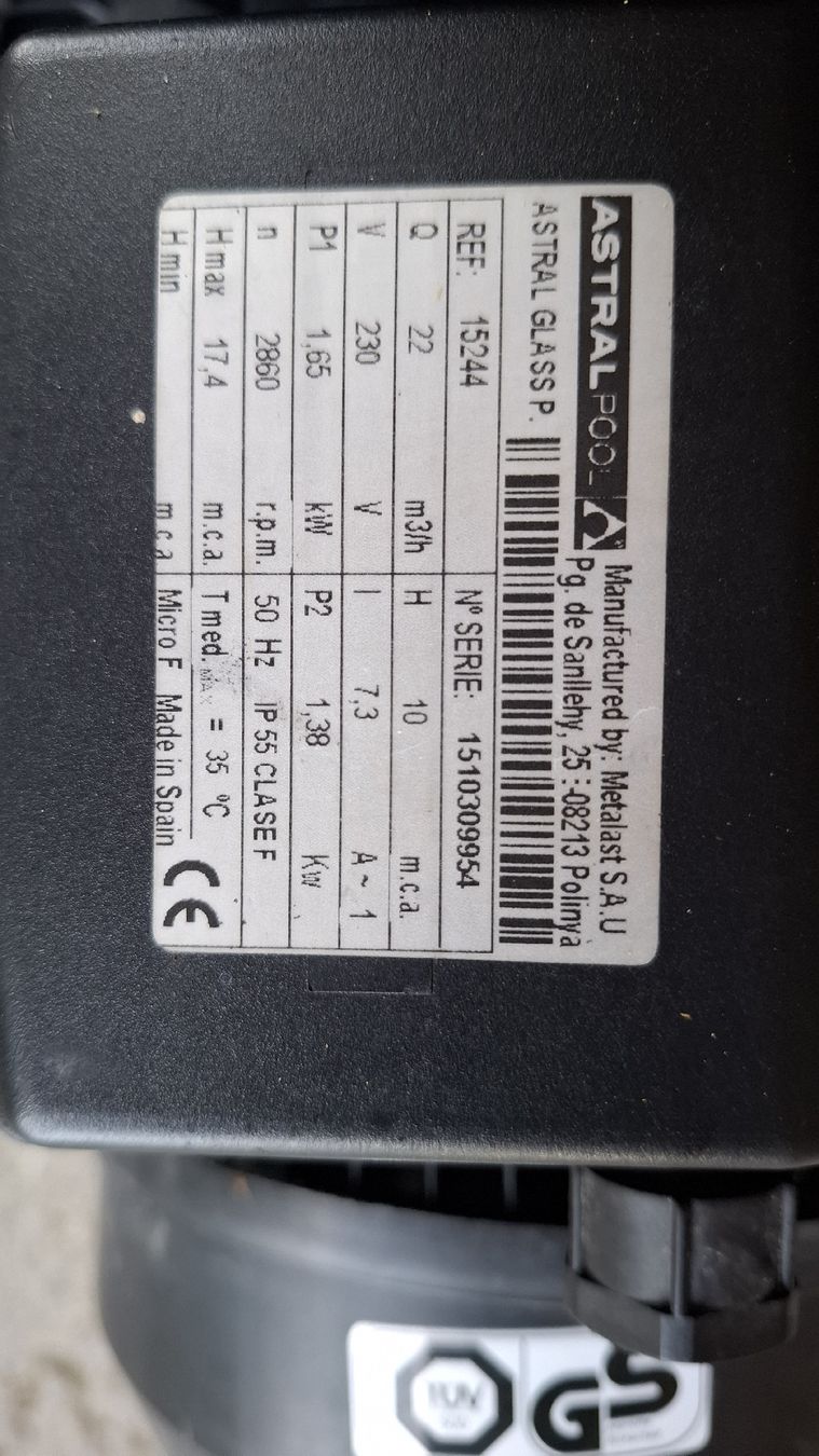 Schwimmbad: neue Poolpumpe – Neu und originalverpackt aus Lossy von jcb_p25y 1