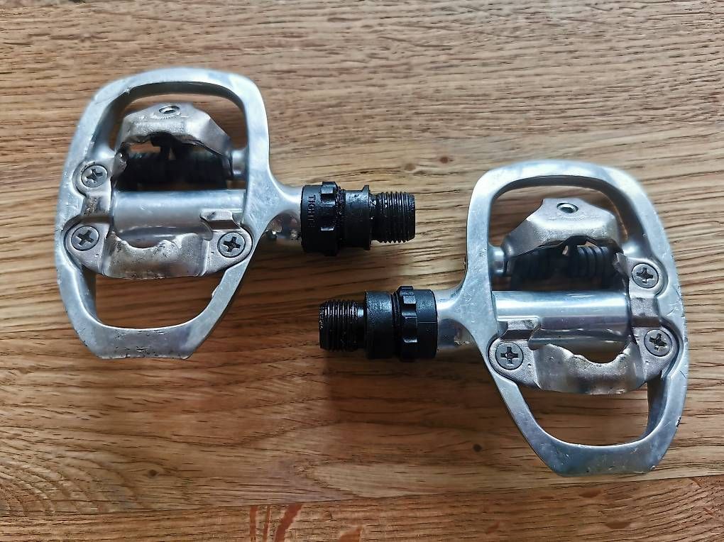 Shimano Pièces détachées: 2 Shimano Clickpedale PD A520 gebraucht – D'occasion à Bern par bernerboy