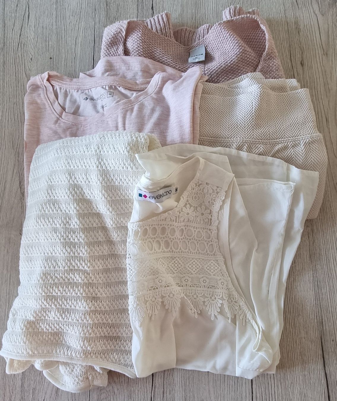 Zebra Kleiderpakete: Tolles Kleiderset gr.M – Neu (gemäss Beschreibung) aus Grossdietwil von GNOM313