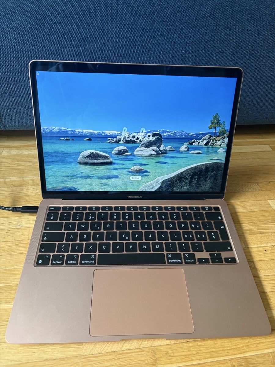 Apple PC: MacBook Air 13" – Usato da Fribourg venduto da Maya.p85 1