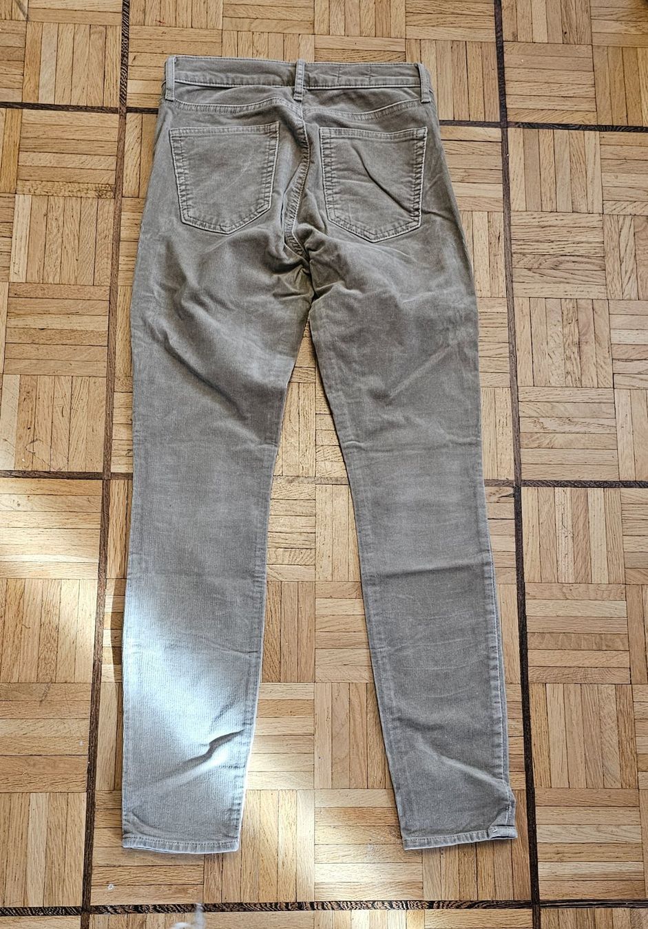 Gap Jeans: GAP Manchester Hose Gr. 27 – Nuovo (secondo la descrizione) da Füllinsdorf venduto da Sunnebliemli7 2