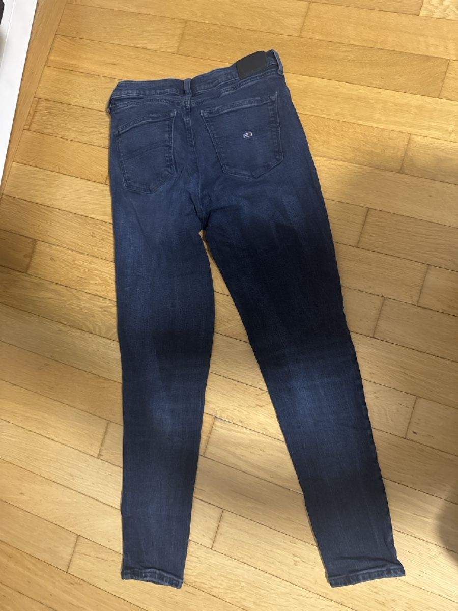 Tommy Hilfiger Jeans: Tommy Jeans Gr. W28 L28 – Gebraucht aus Füllinsdorf von silberstern110 1