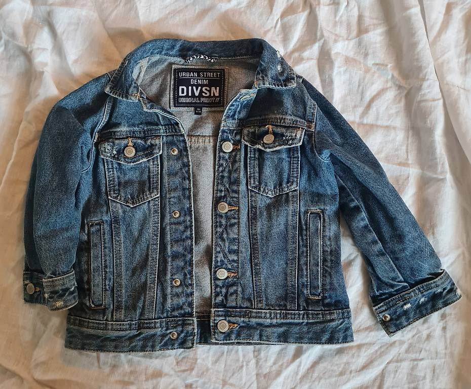 Giacche: Jeansjacke unisex, Gr 104 – Usato da Baar venduto da Loimund