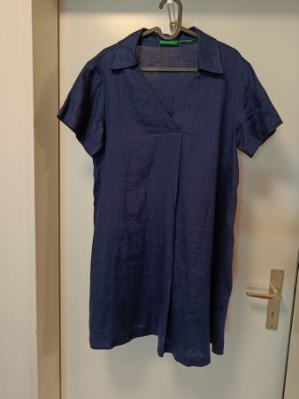 Dunkelblaues Leinenkleid Benetton Gr. S/M mit Taschen