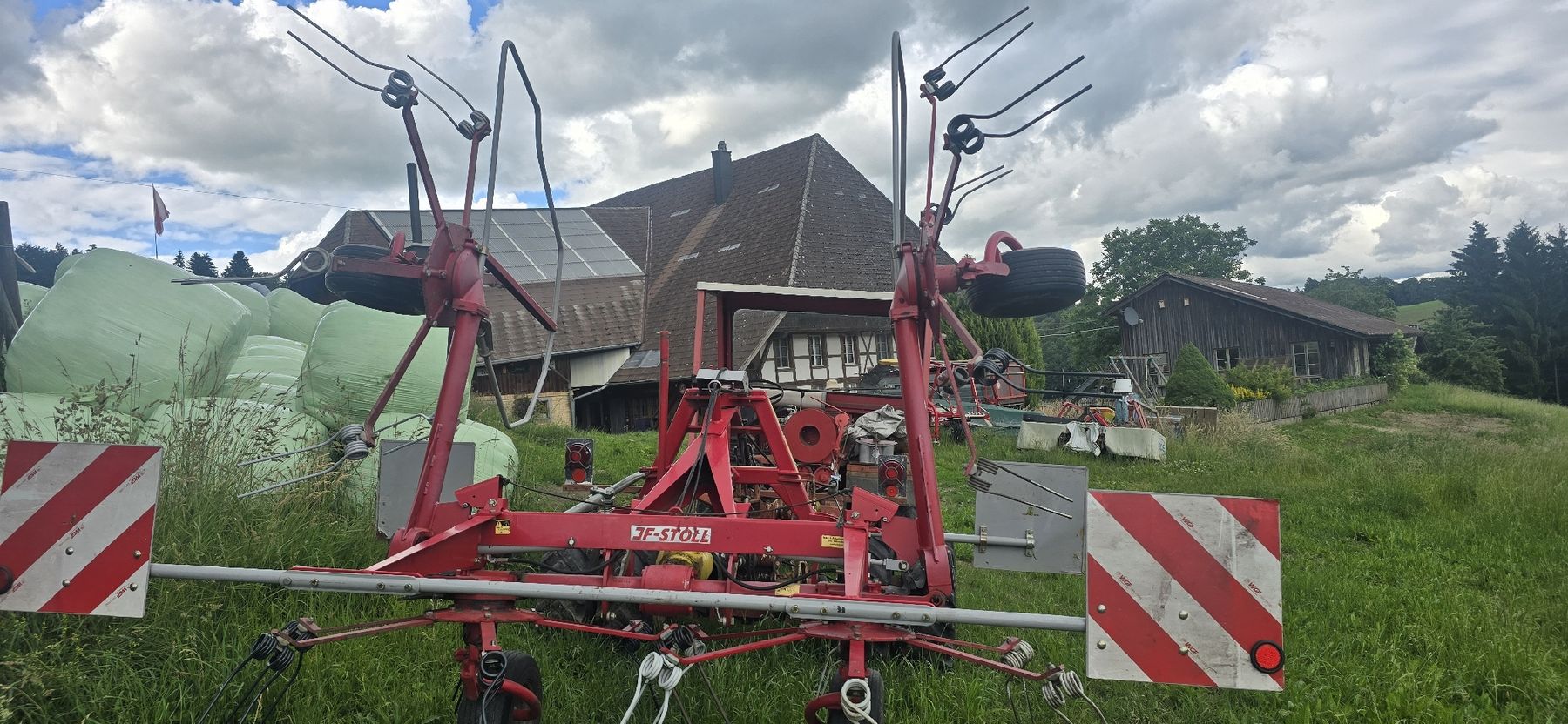 Stoll Tutte le macchine: Stoll Z 555 HYDRO - Gut erhalten – Usato da Wynigen venduto da Huerlimann89