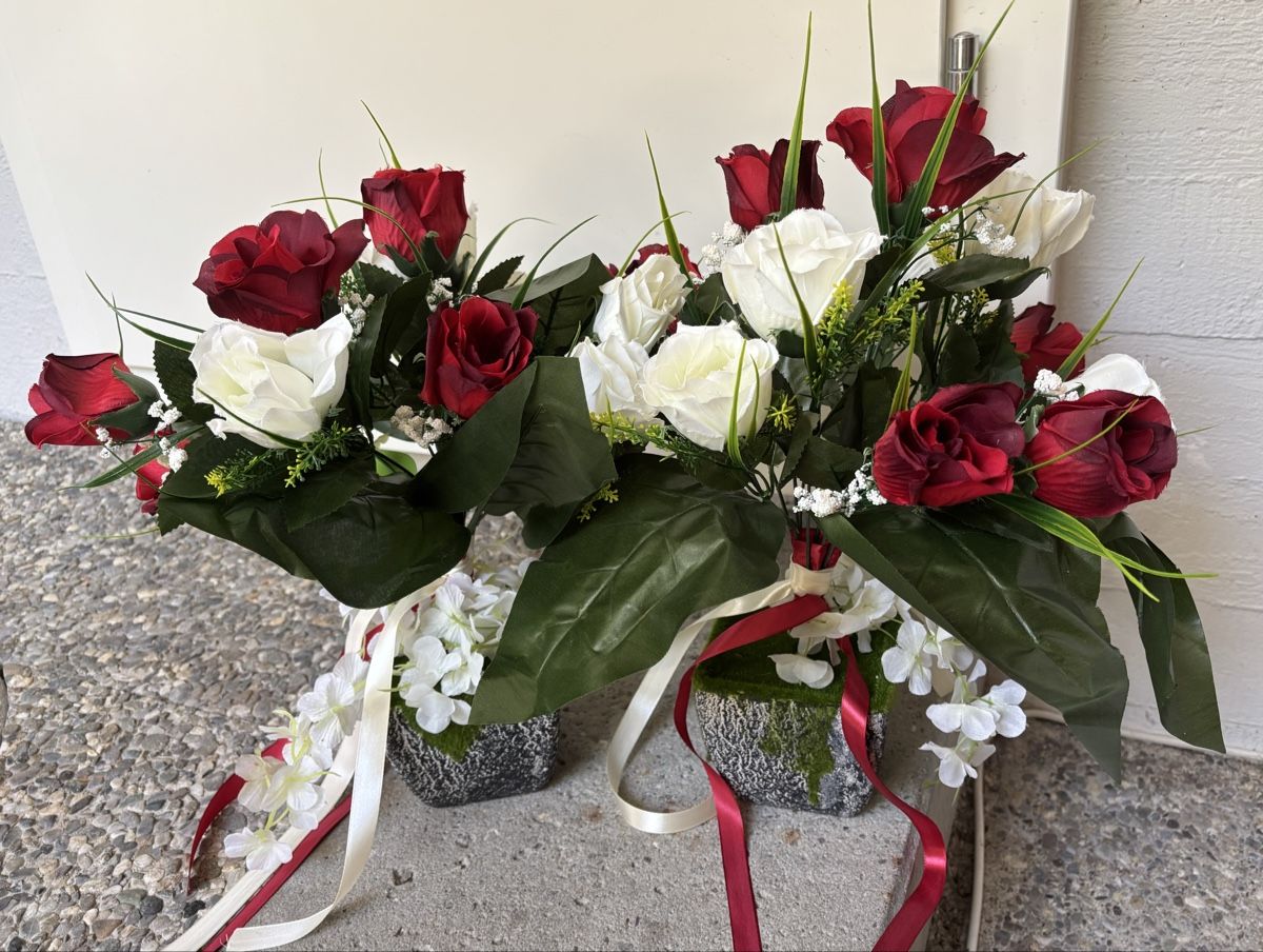 Alle Dekorationen: Wunderschöne künstliche Blumen-Deko insgesammt 20 Stück – Gebraucht aus Hombrechtikon von Aviation_and_more 2
