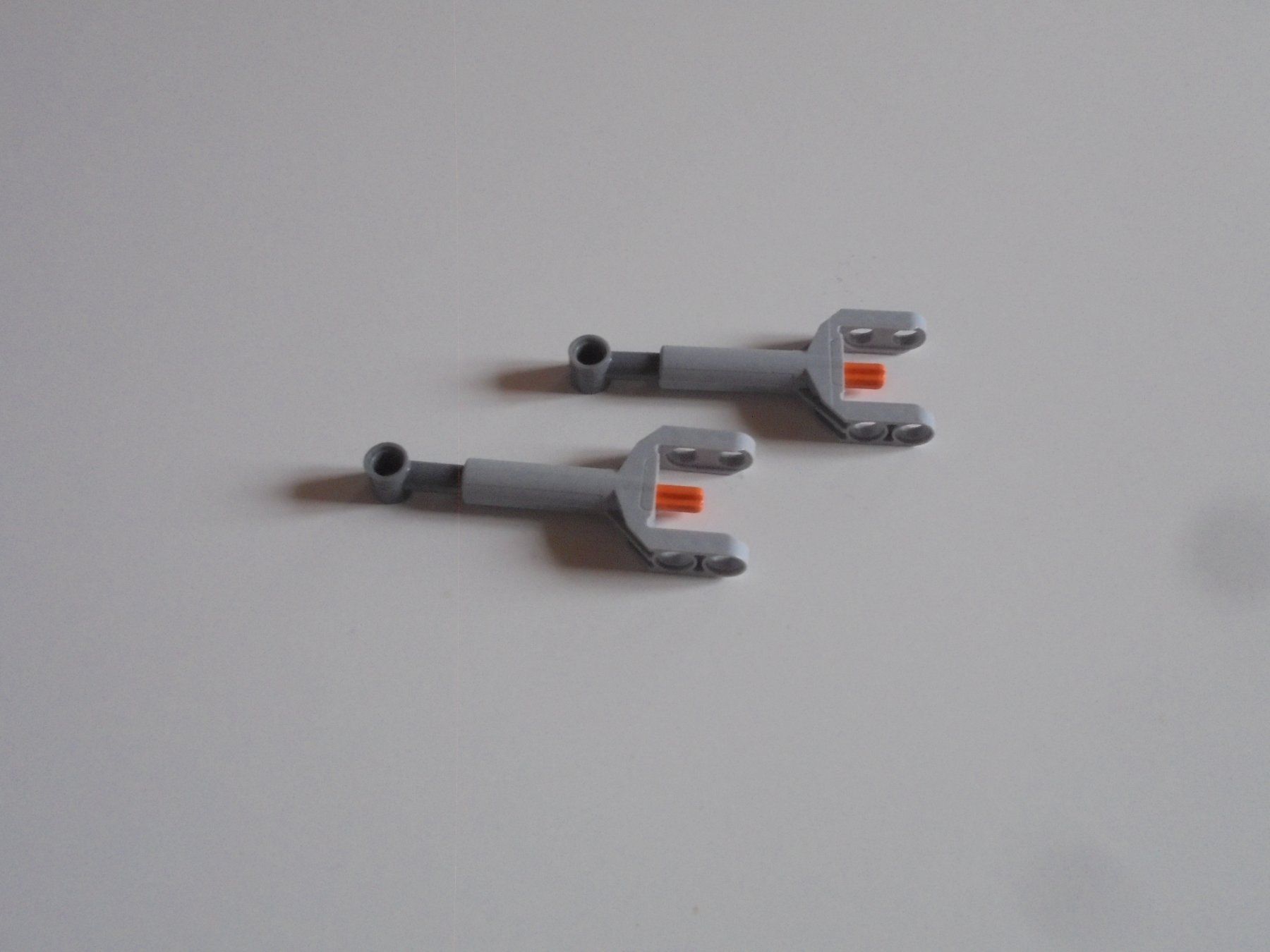 Lego Giocattoli: LEGO - 2 - LINEAR - ZYLINDER – Usato da Gelterkinden venduto da ajdt4