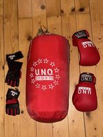 Boxsack U.N.O. Sports mit Zubehör 