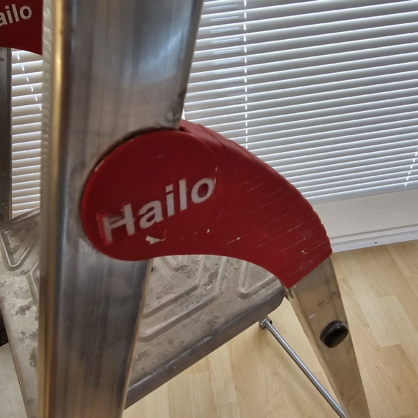 Hailo Leitern: Hailo Leiter  Preisvorschlag – Gebraucht aus wolfhalden von 46464646 1