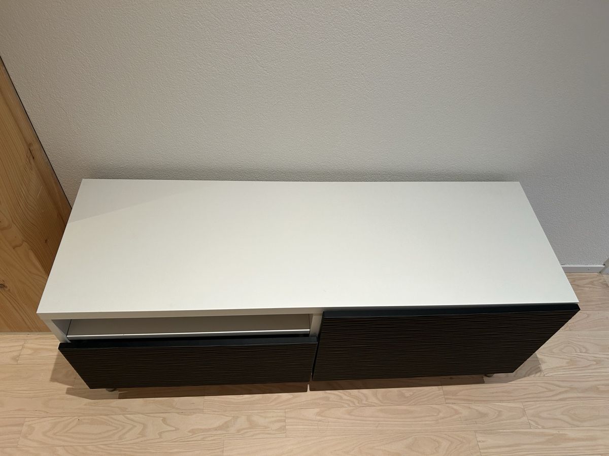 Ikea TV Möbel: Fernsehmöbel IKEA – Gebraucht aus Winterthur von Lala9934 4